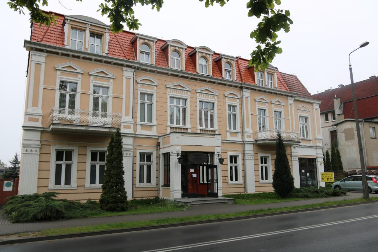חויניצה Hotel Polonia מראה חיצוני תמונה