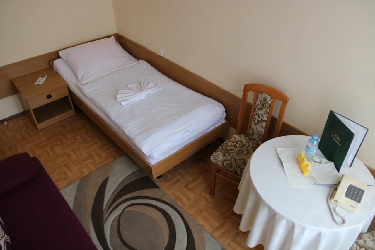 חויניצה Hotel Polonia מראה חיצוני תמונה